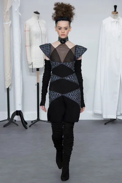 Look 46